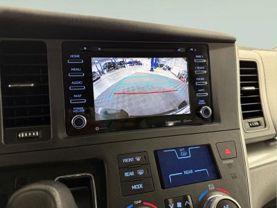 2020 Toyota Sienna LE Mobility 7-Passenger