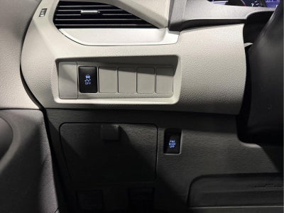 2020 Toyota Sienna LE Mobility 7-Passenger