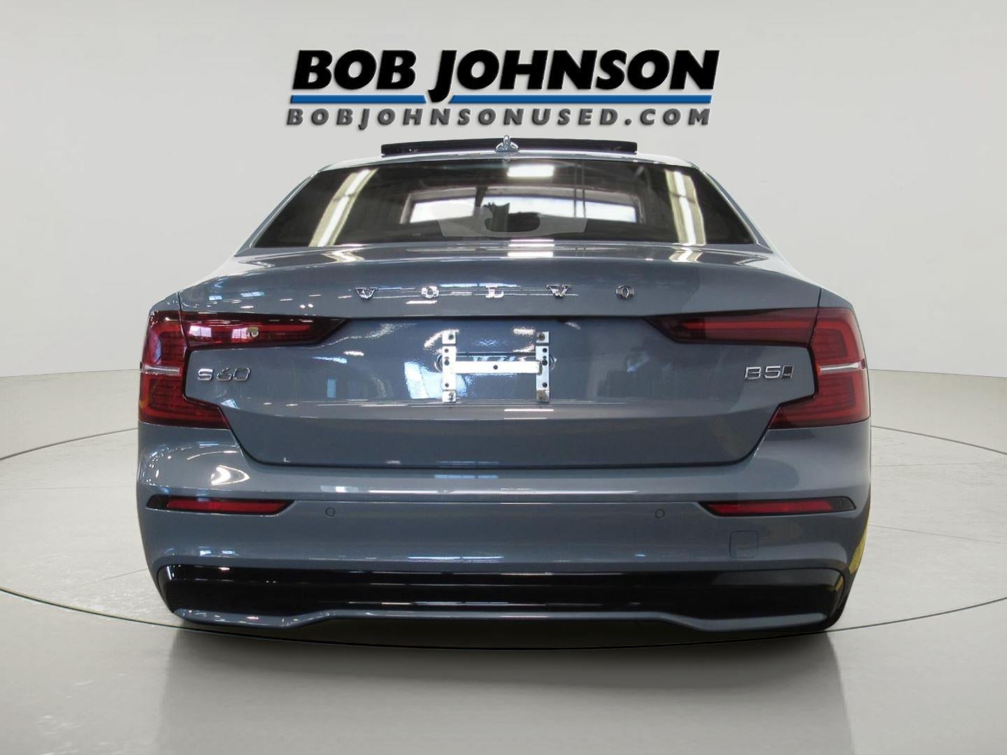 2023 Volvo S60 B5 PLUS DARK THEME S60 B5 Plus Dark Theme
