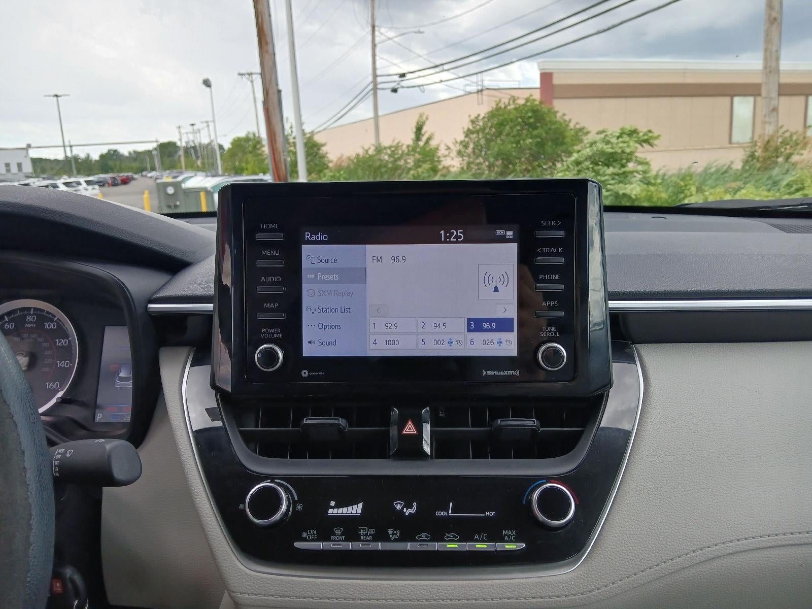 2022 Toyota COROLLA CROSS SUV