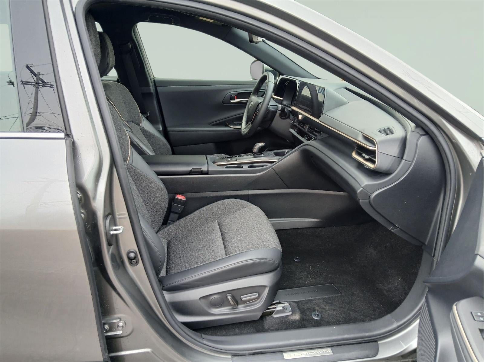 2023 Toyota Crown XLE