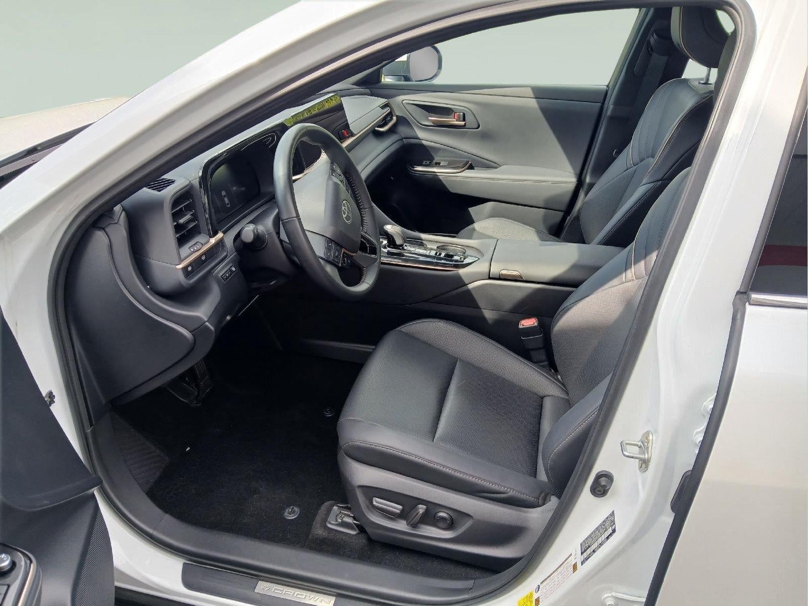 2025 Toyota Crown XLE