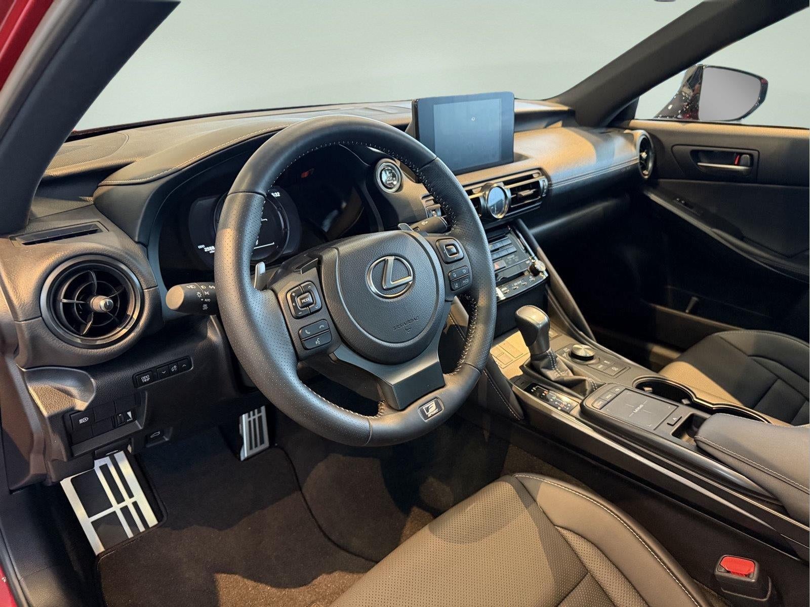 2025 Lexus IS IS 350 F SPORT