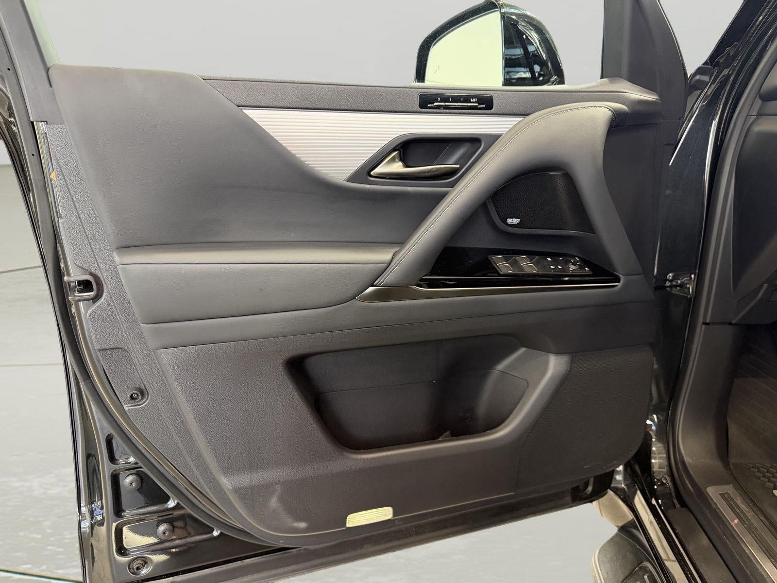 2025 Lexus Lx LX 700h F SPORT