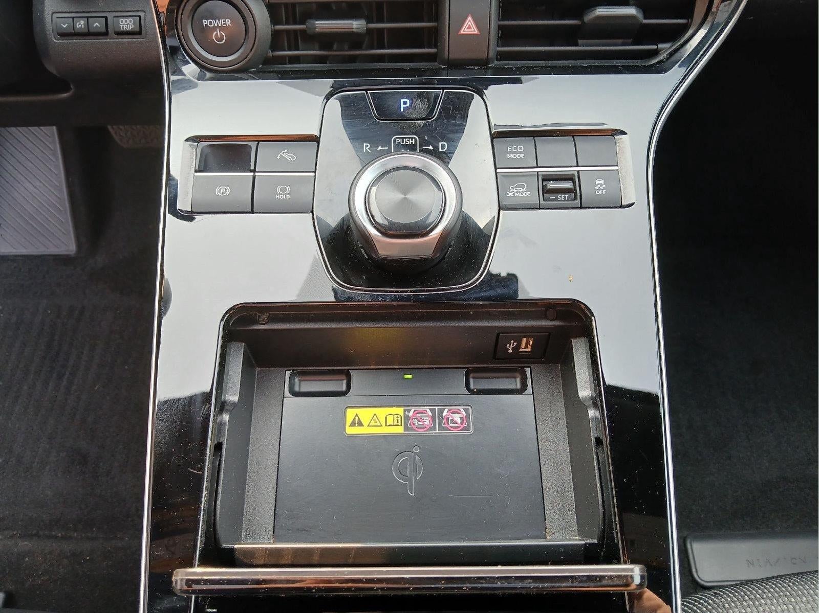 2024 Toyota Bz4X XLE