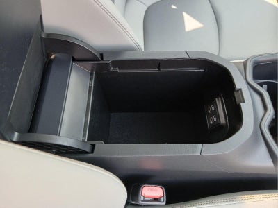 2025 Toyota Rav4 Hybrid XLE Premium