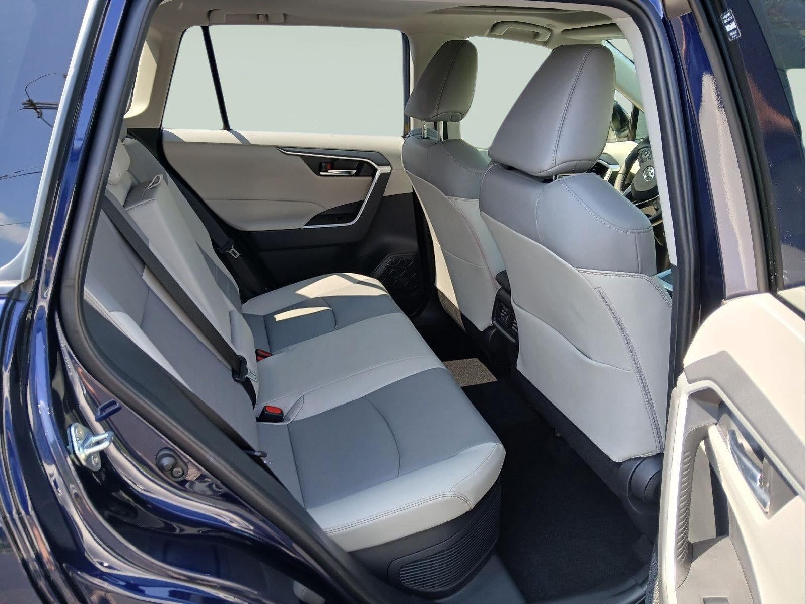 2025 Toyota Rav4 Hybrid XLE Premium