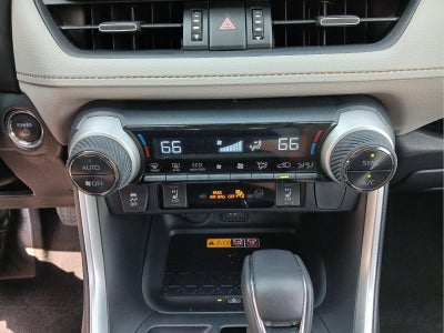 2025 Toyota Rav4 Hybrid XLE Premium