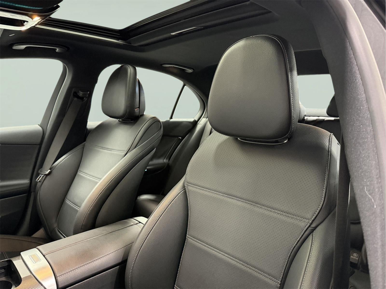 2022 Mercedes-Benz C-Class C 300