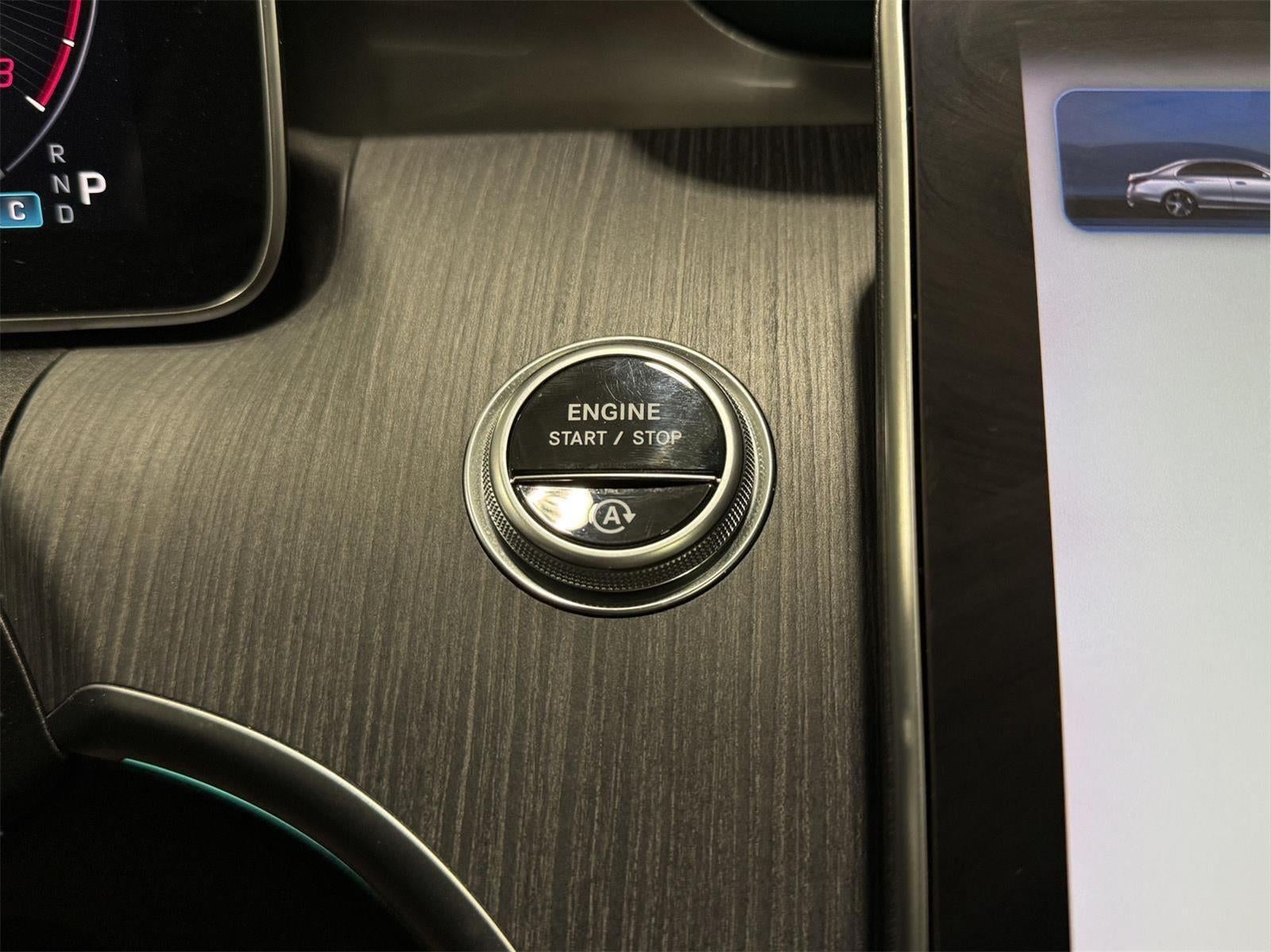 2022 Mercedes-Benz C-Class C 300