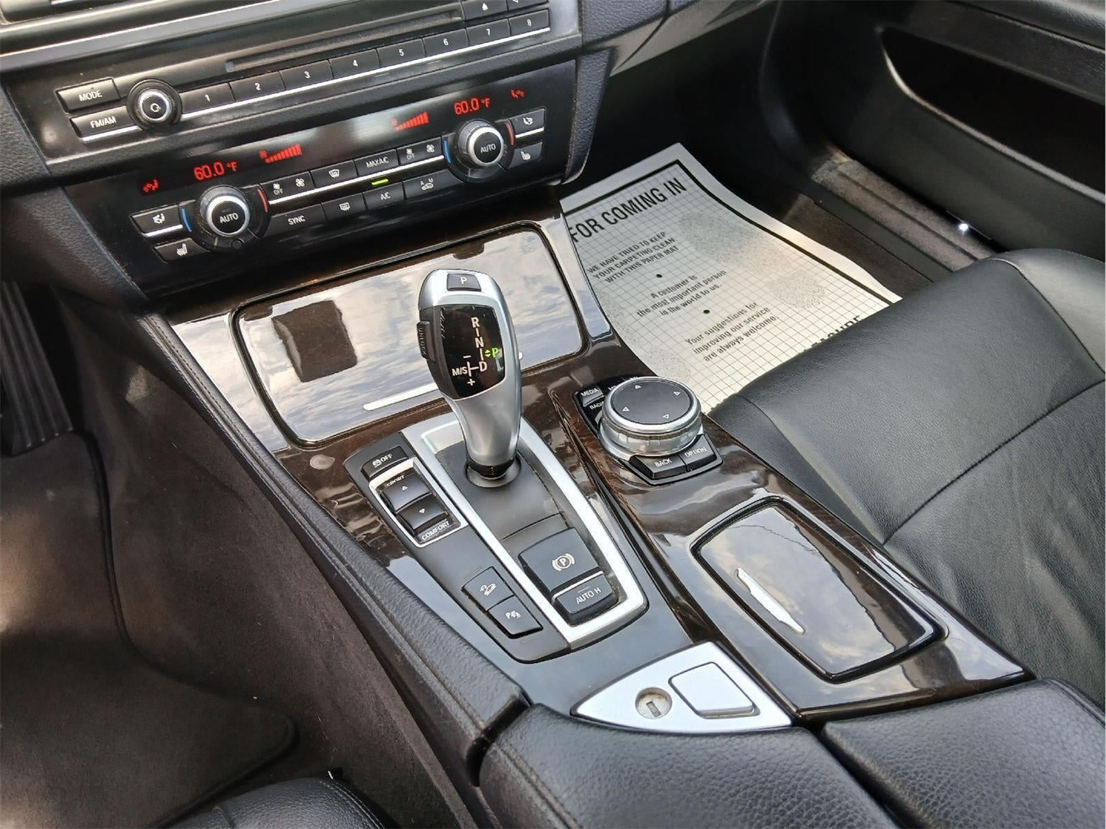 2015 BMW 5 Series 528i xDrive