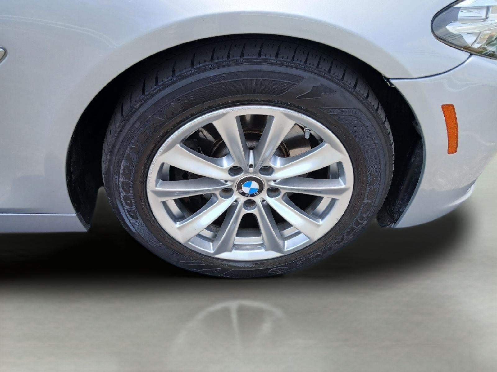 2015 BMW 5 Series 528i xDrive