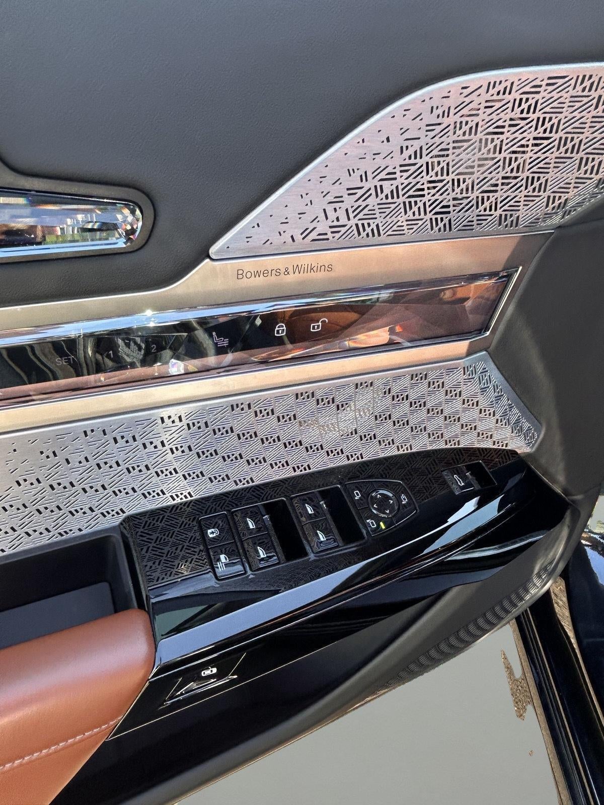 2025 BMW i7 xDrive60