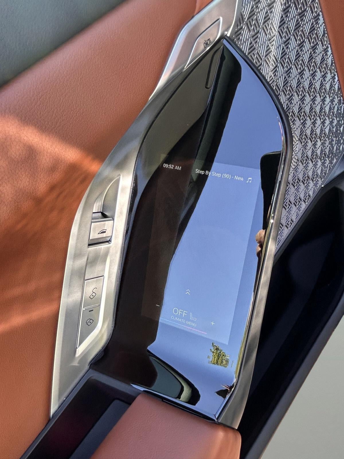 2025 BMW i7 xDrive60