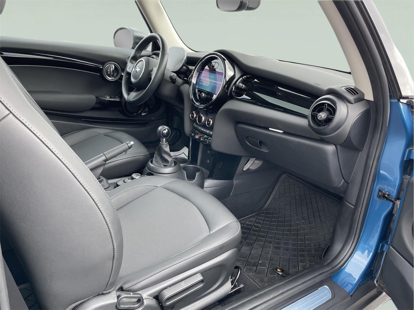 2024 MINI Hardtop 2 Door Cooper