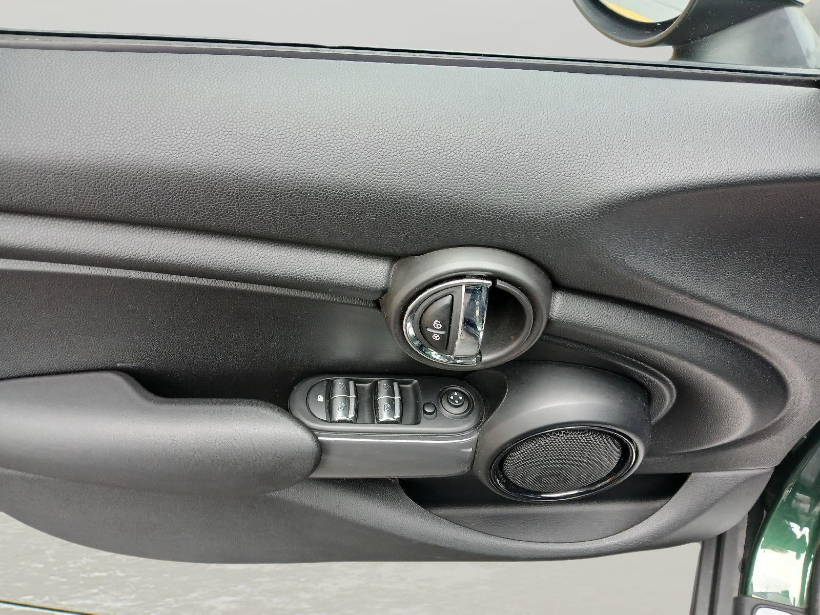2018 MINI Hardtop 4 Door Cooper