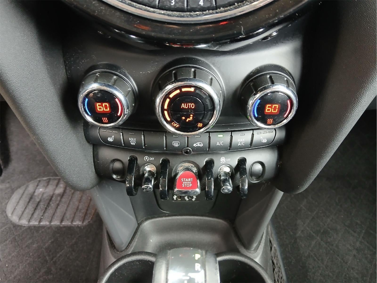 2018 MINI Hardtop 4 Door Cooper