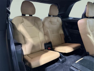 2018 Volvo XC90 Momentum
