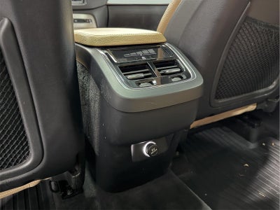 2018 Volvo XC90 Momentum