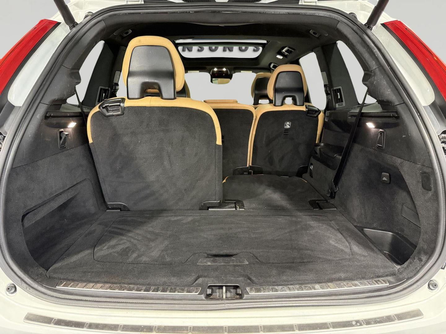 2018 Volvo XC90 Momentum