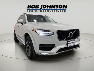 2018 Volvo XC90 Momentum