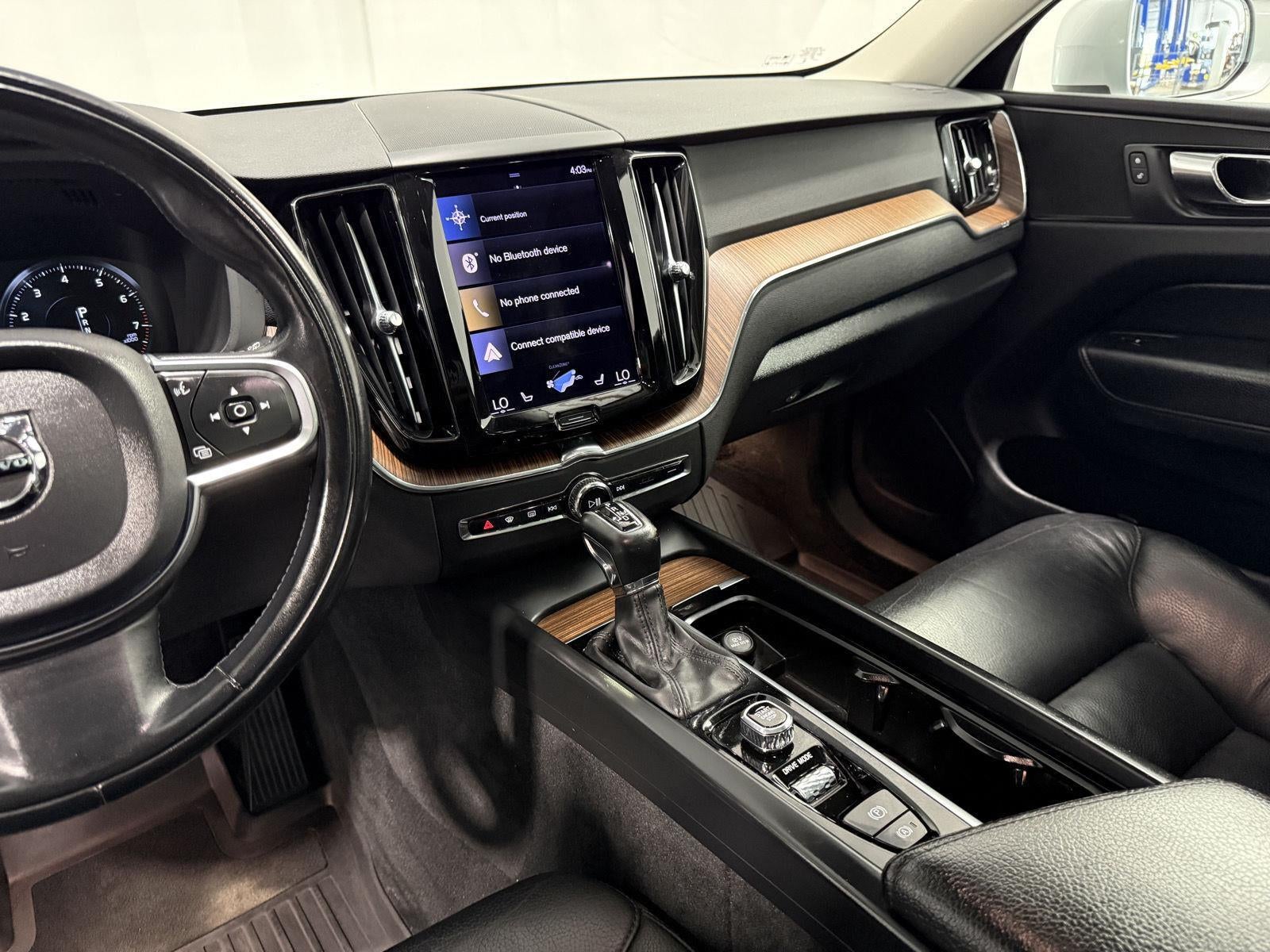 2021 Volvo XC60 Momentum