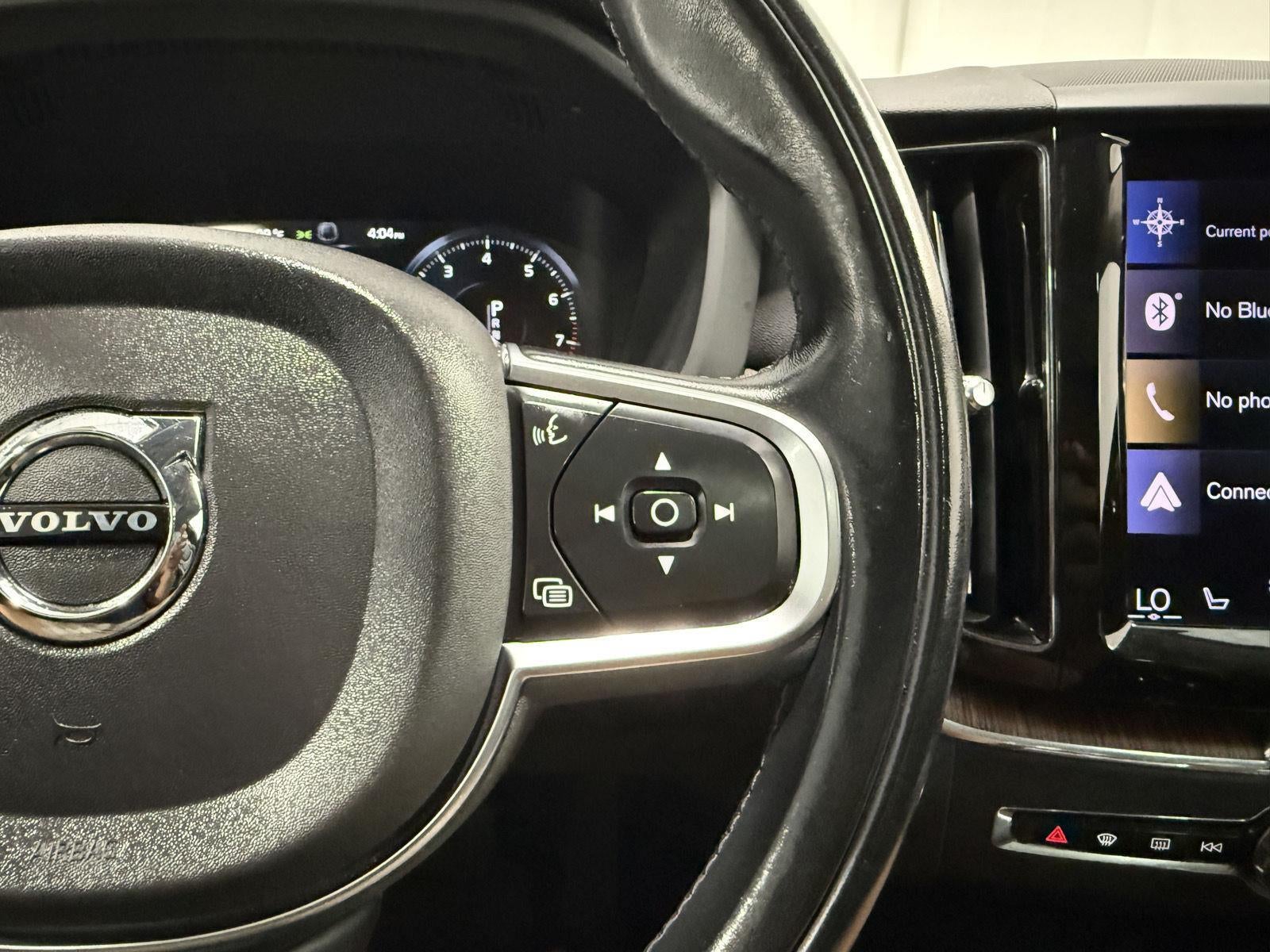 2021 Volvo XC60 Momentum