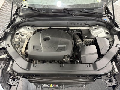 2021 Volvo XC60 Momentum