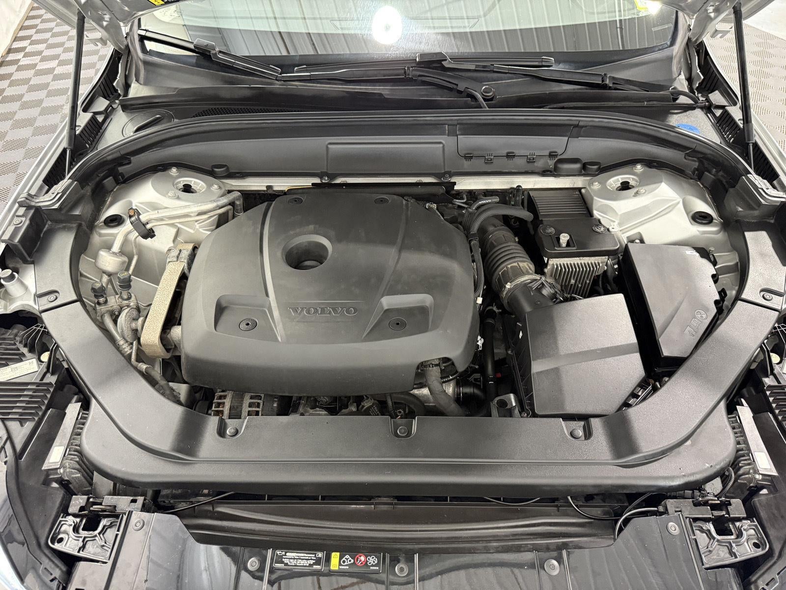 2021 Volvo XC60 Momentum