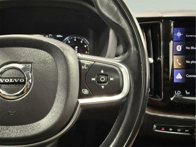 2021 Volvo XC60 Momentum