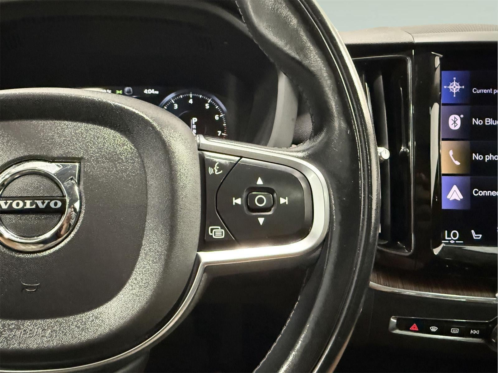 2021 Volvo XC60 Momentum