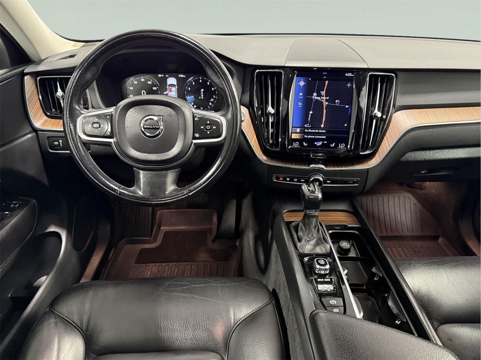 2021 Volvo XC60 Momentum