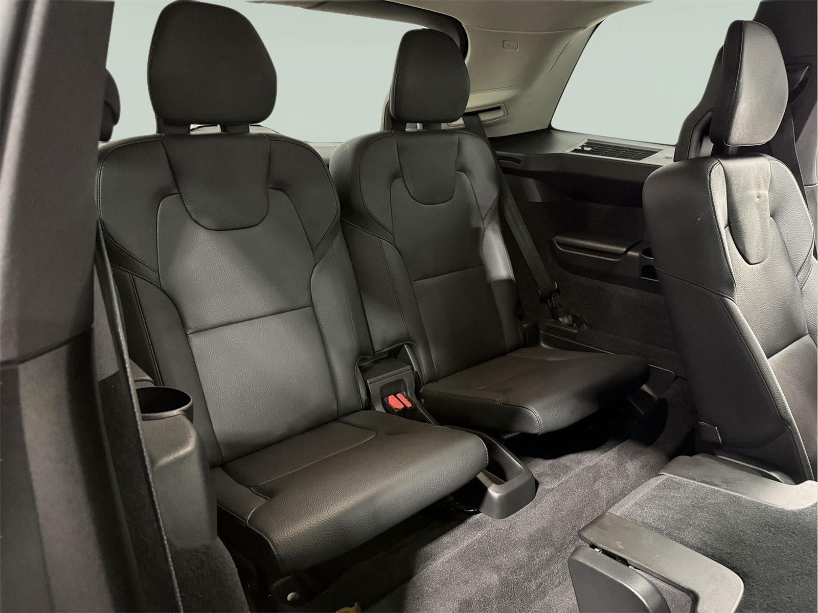 2023 Volvo XC90 Plus