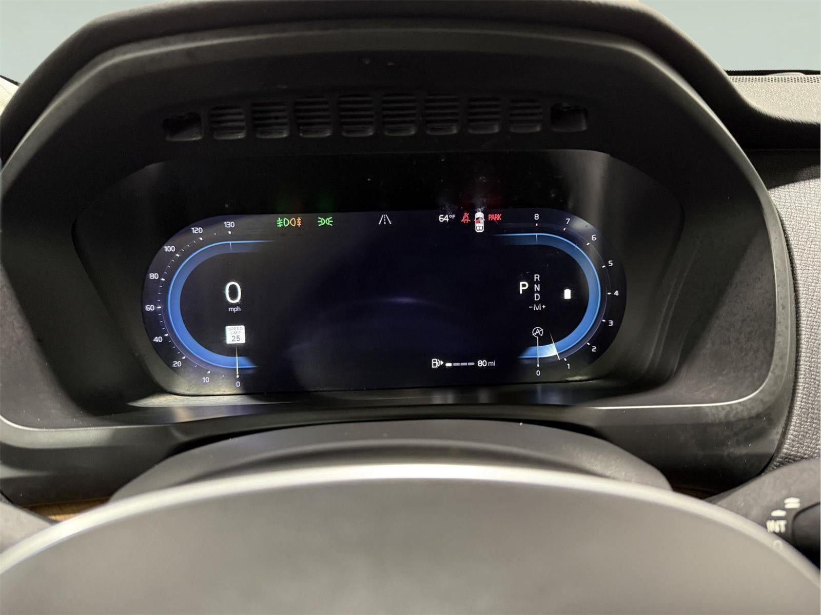 2023 Volvo XC90 Plus