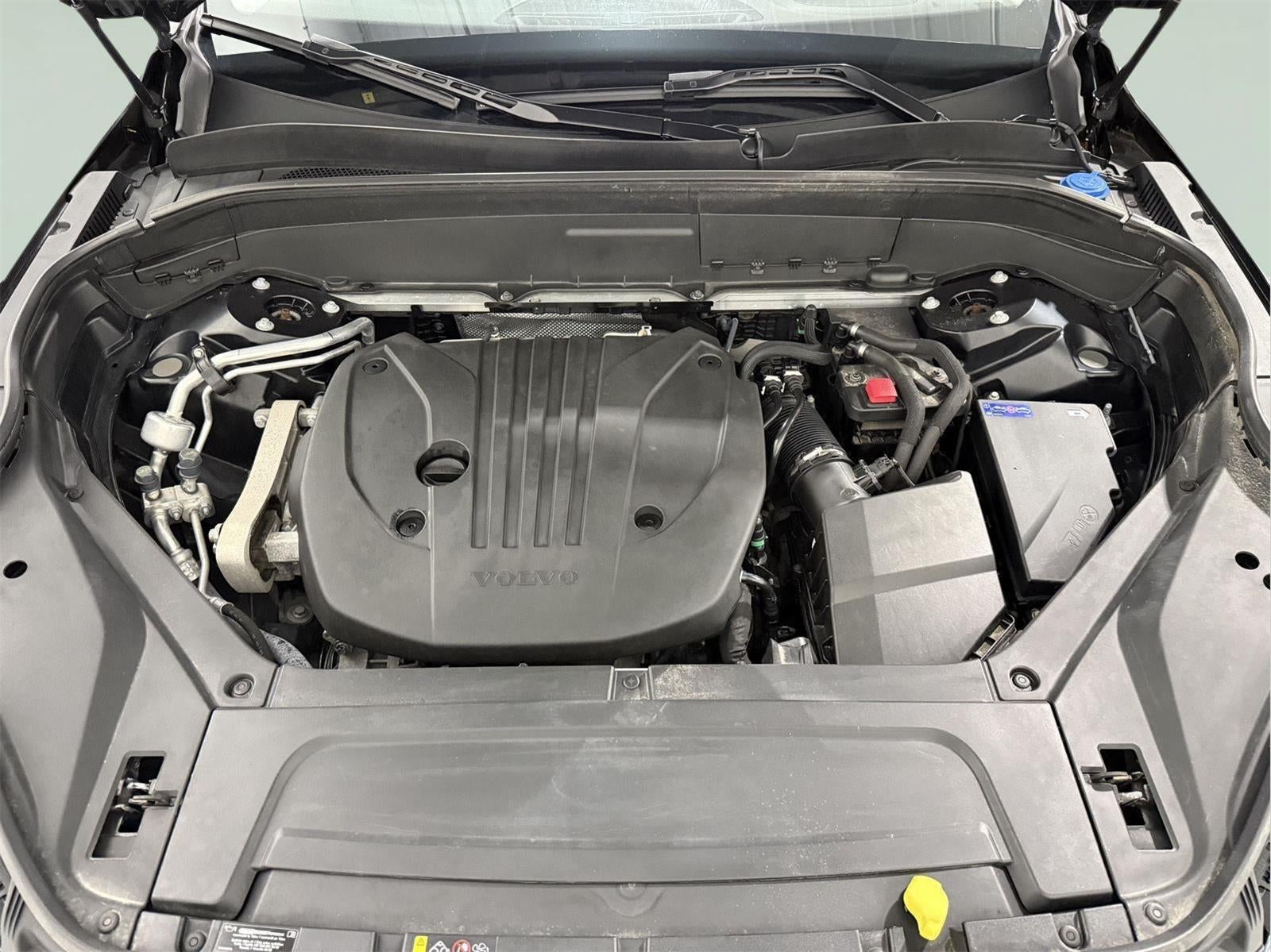 2023 Volvo XC90 Plus