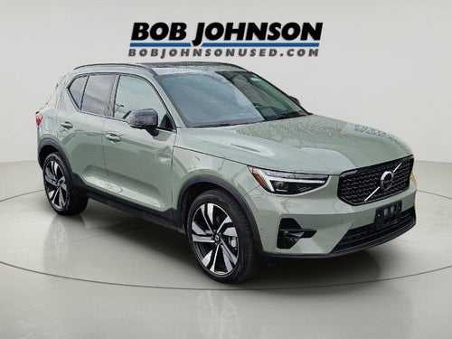 2025 Volvo Xc40 Ultra Dark Theme