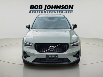 2025 Volvo Xc40 Ultra Dark Theme