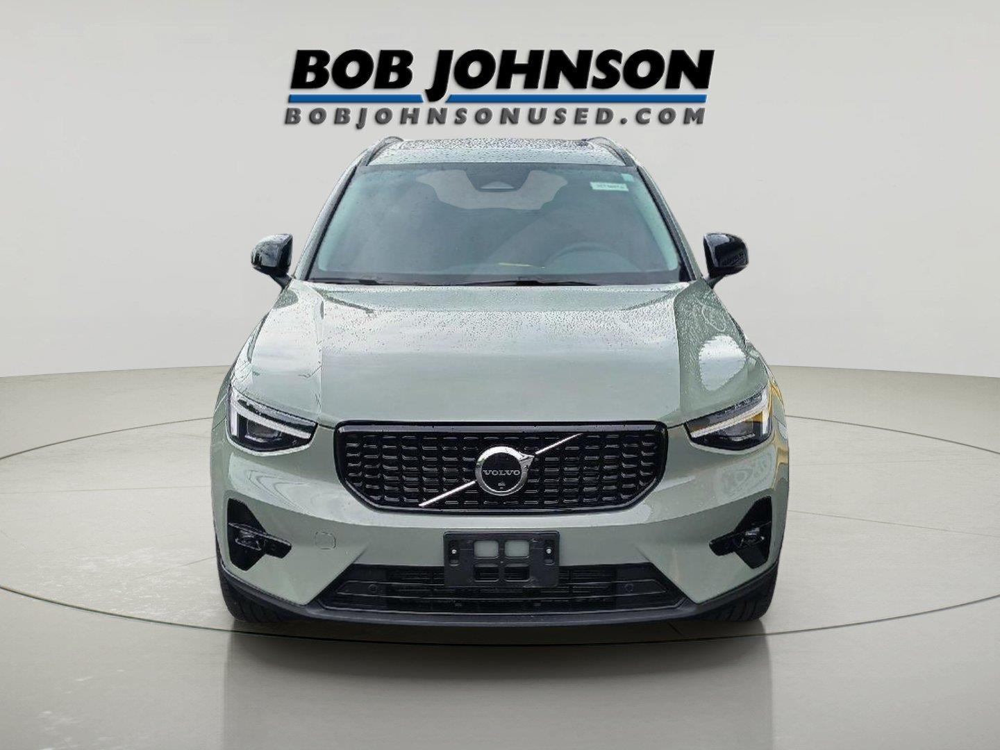 2025 Volvo Xc40 Ultra Dark Theme