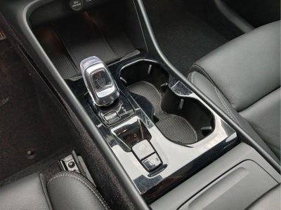 2025 Volvo Xc40 Ultra Dark Theme