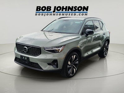 2025 Volvo Xc40 Ultra Dark Theme