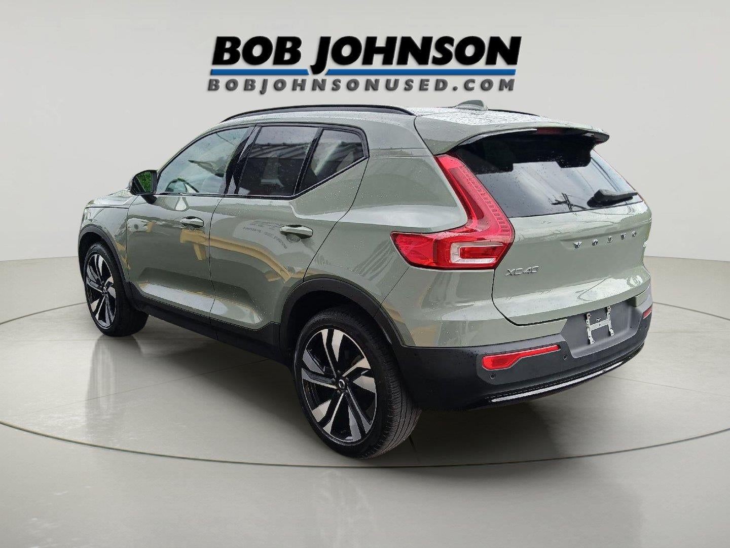 2025 Volvo Xc40 Ultra Dark Theme