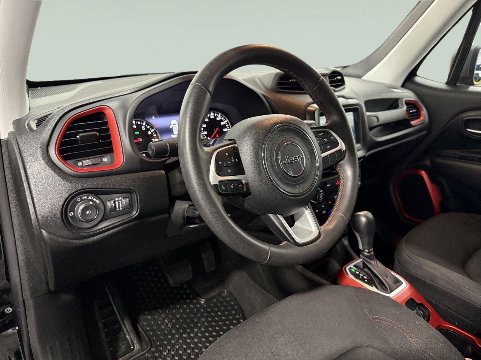 2020 Jeep Renegade Trailhawk