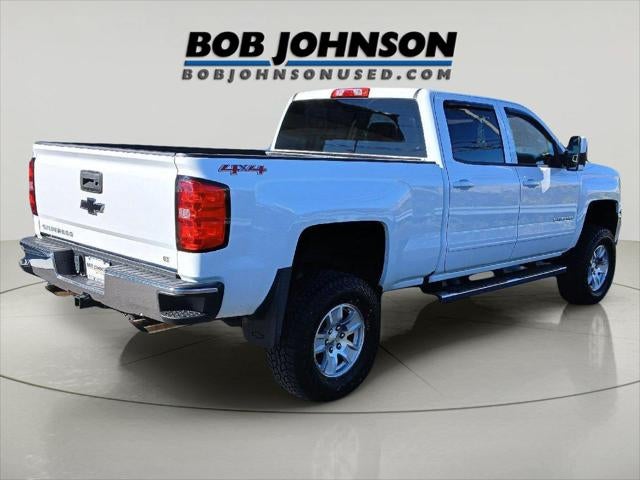 2017 Chevrolet Silverado LT