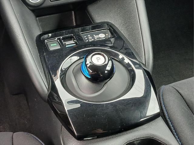 2022 Nissan Leaf SV PLUS