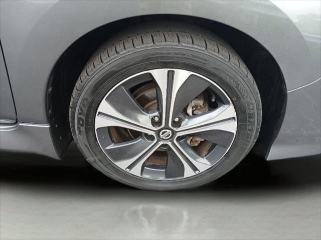 2022 Nissan Leaf SV PLUS