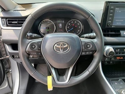 2020 Toyota RAV4 HYBRID XLE