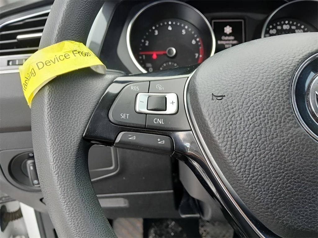 2018 Volkswagen Tiguan S