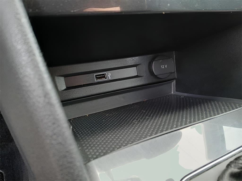 2018 Volkswagen Tiguan S