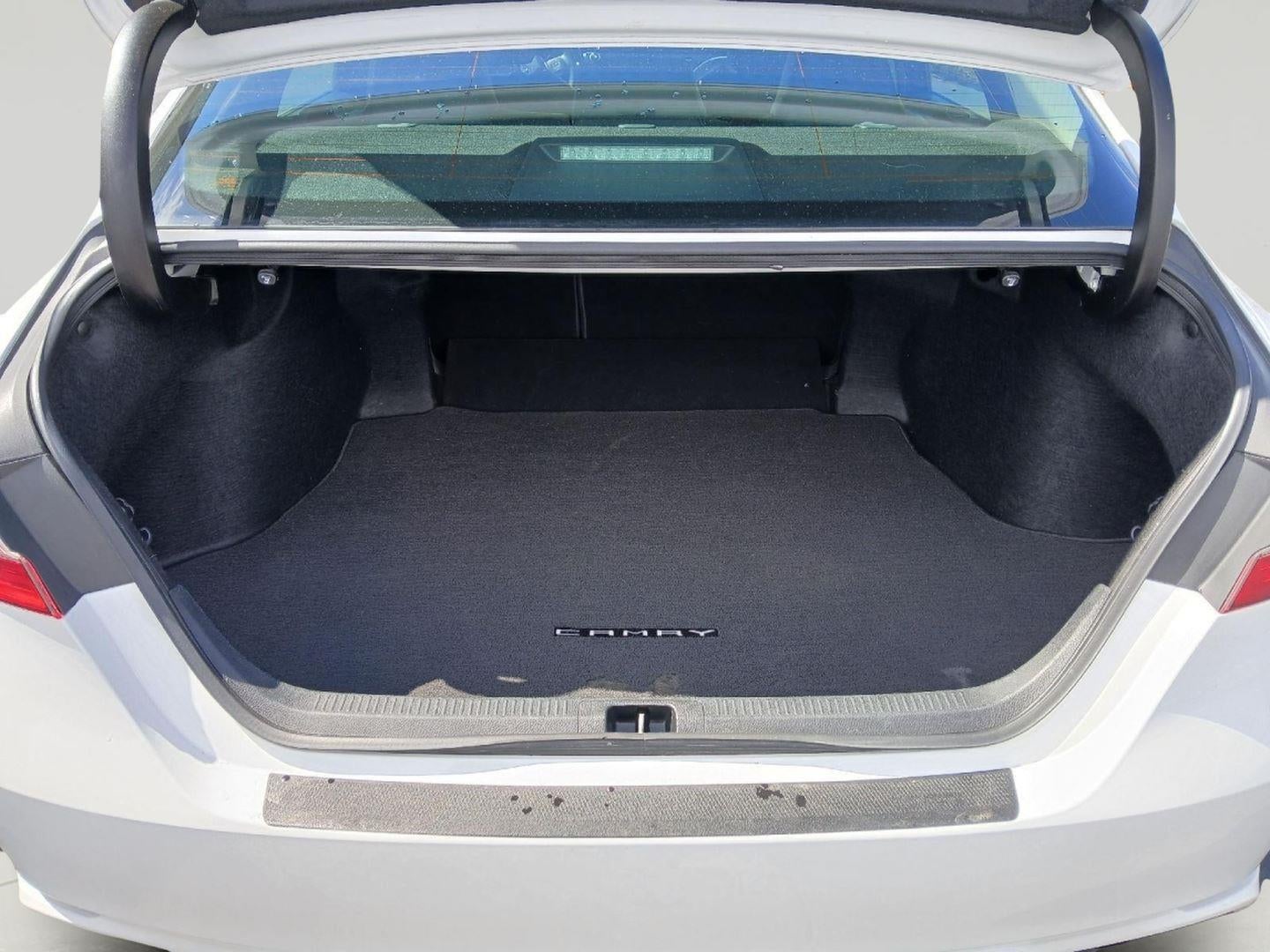 2018 Toyota CAMRY SEDAN
