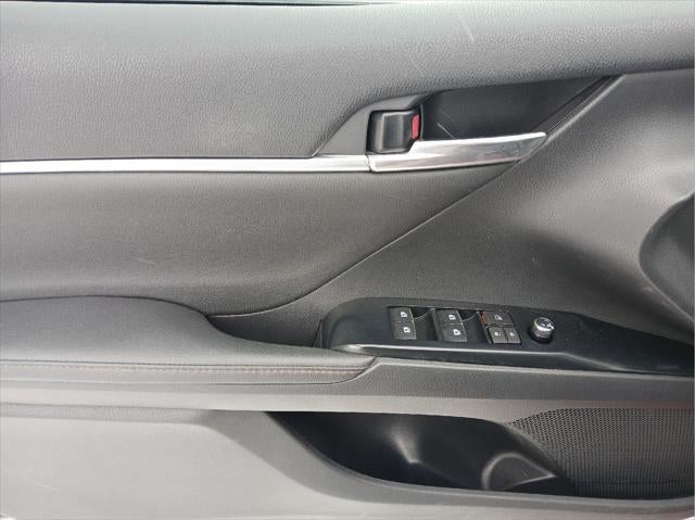 2019 Toyota CAMRY XLE